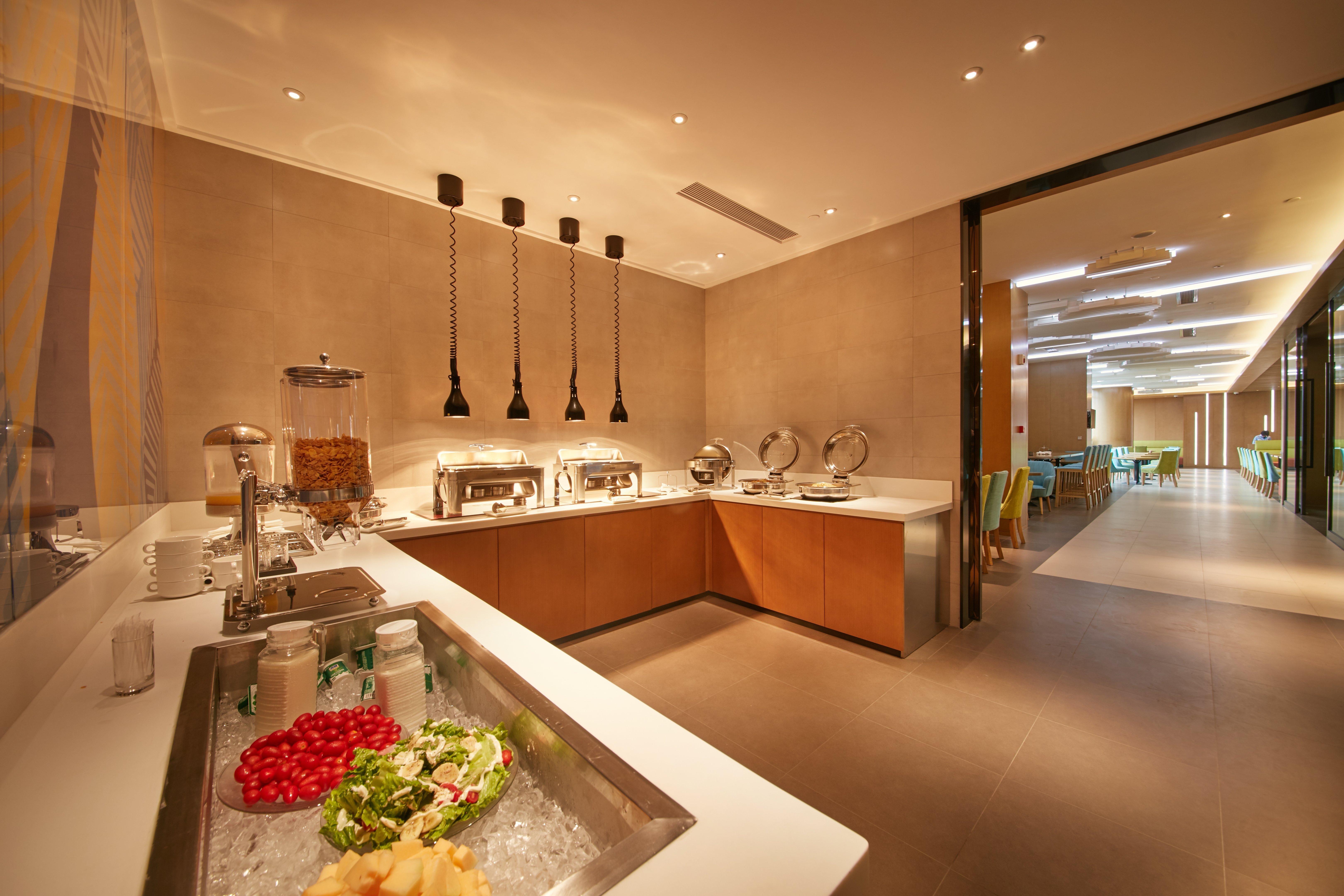 Holiday Inn Express Hangzhou East Station By Ihg Exterior photo